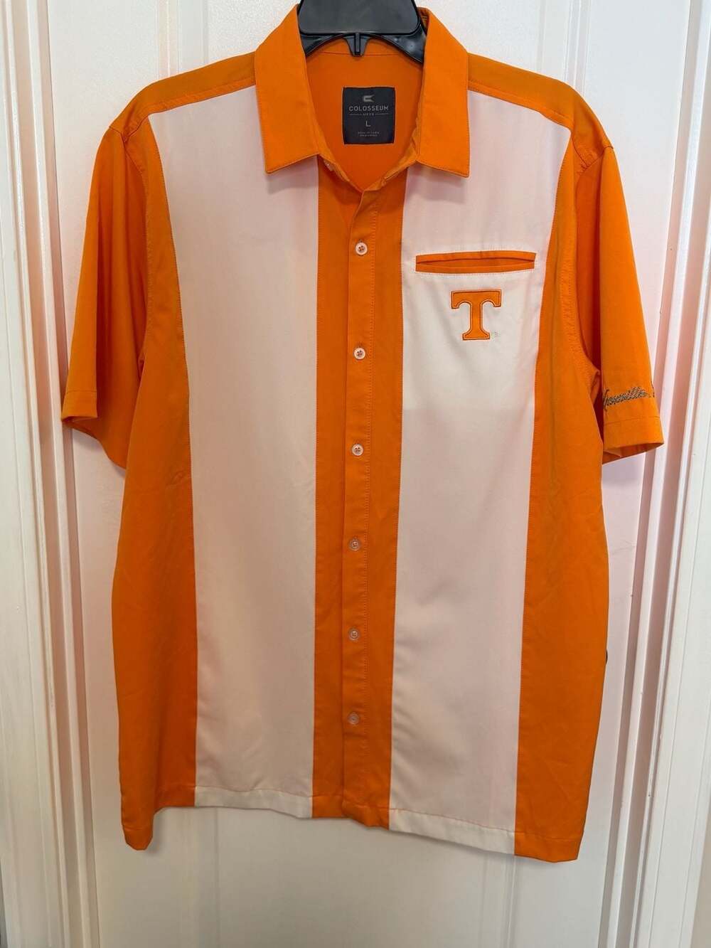 Colosseum Men's Tennessee Volunteers Strike Bowling Button-Up Shirt Orange White